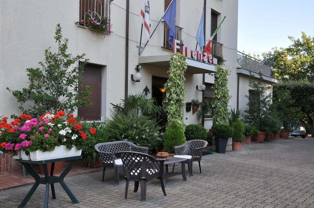 Hotel Firenze Chianciano Terme Buitenkant foto