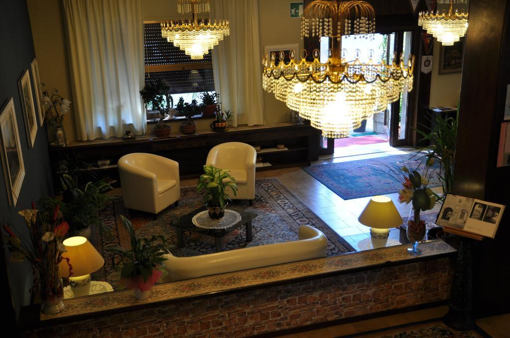 Hotel Firenze Chianciano Terme Buitenkant foto