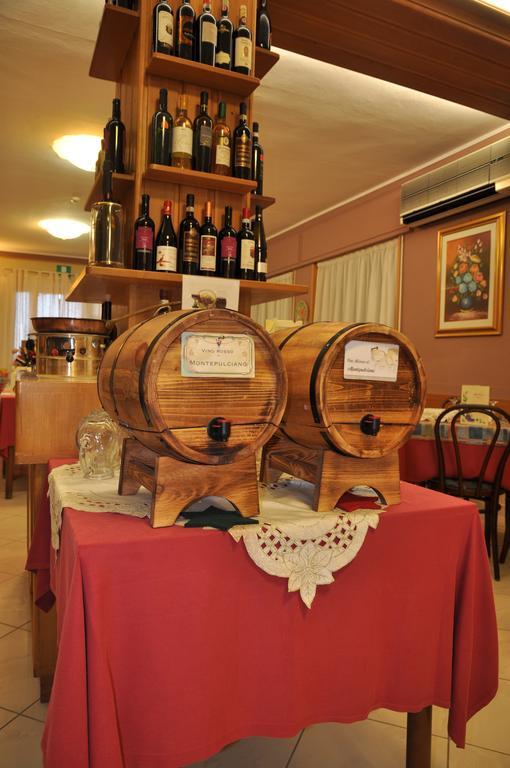 Hotel Firenze Chianciano Terme Buitenkant foto